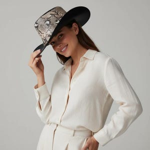 Black and Snakeskin Handmade Leather Outback Hat | Western Cowboy Style