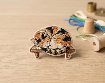 Custom Name Sleeping Cat Patch, Pet Lovers Embroidered for Hats, Cute Pet Iron On Applique, Cozy Animal Jacket Decor Art, Holiday Gifts