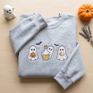 Sweat-shirt brodé personnalisé avec nom, motif fantôme d'Halloween, pull-over citrouille, pull lune, cadeau d'automne pour femme