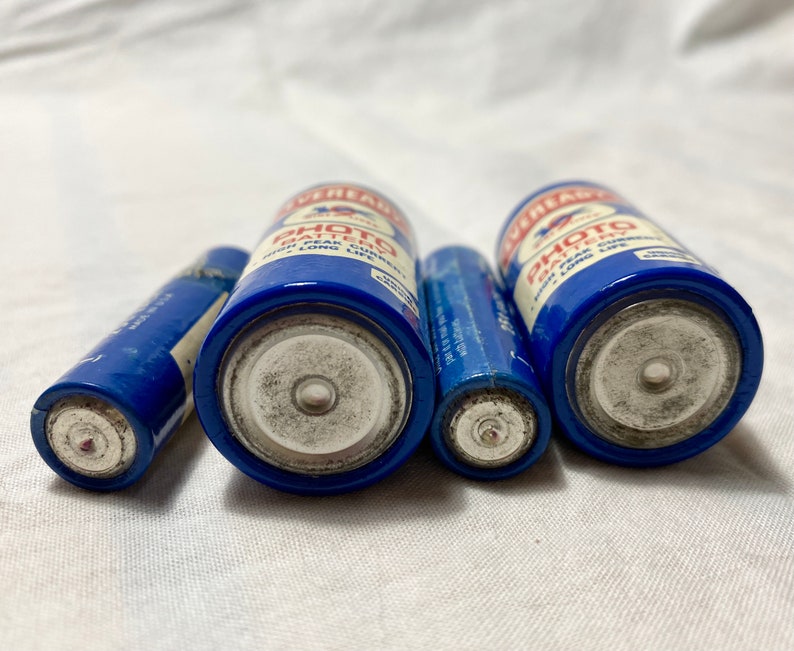 Vintage Used Eveready Photo Batteries Size C/size AA Etsy