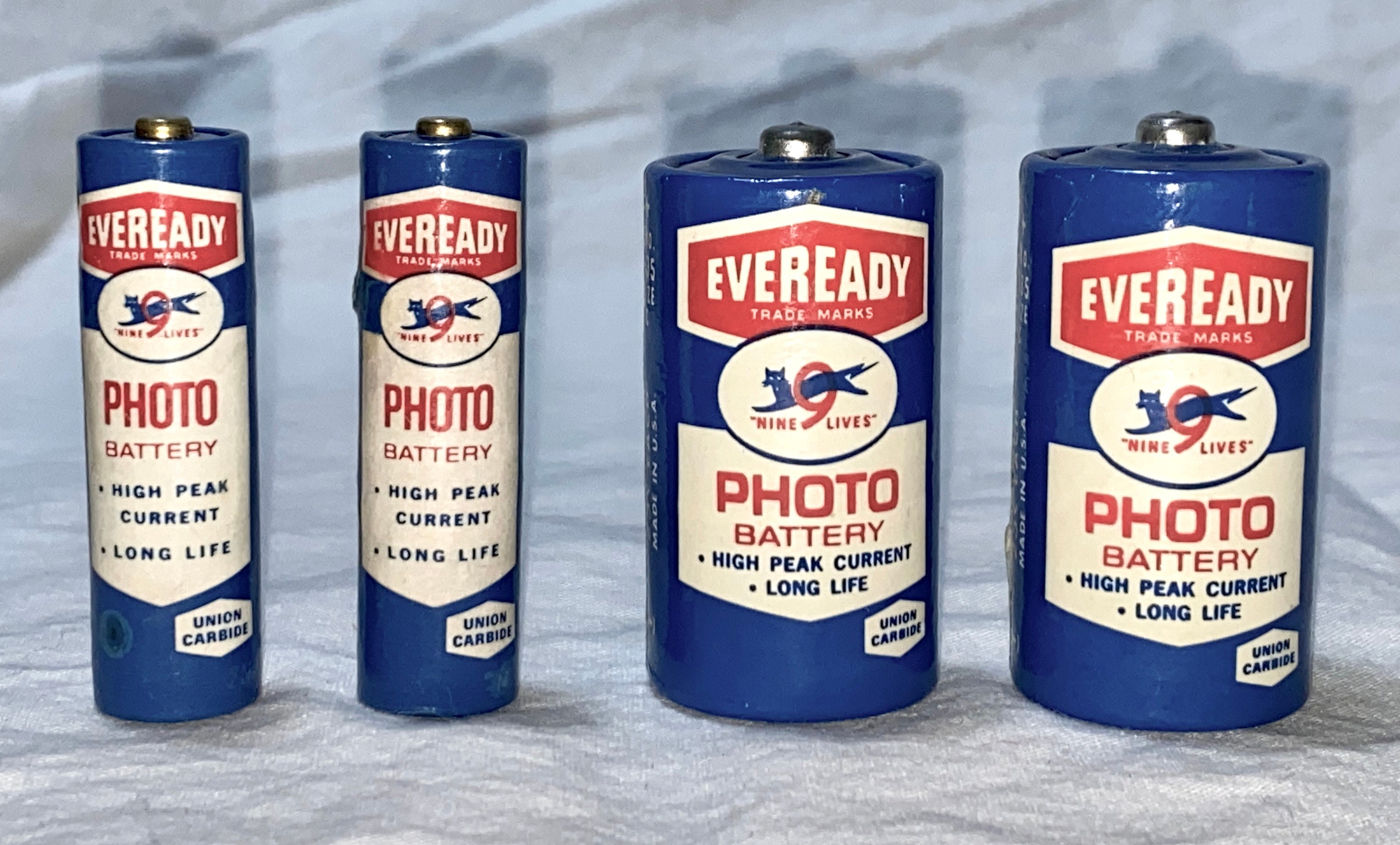 Vintage Used Eveready Photo Batteries Size C/size AA Etsy