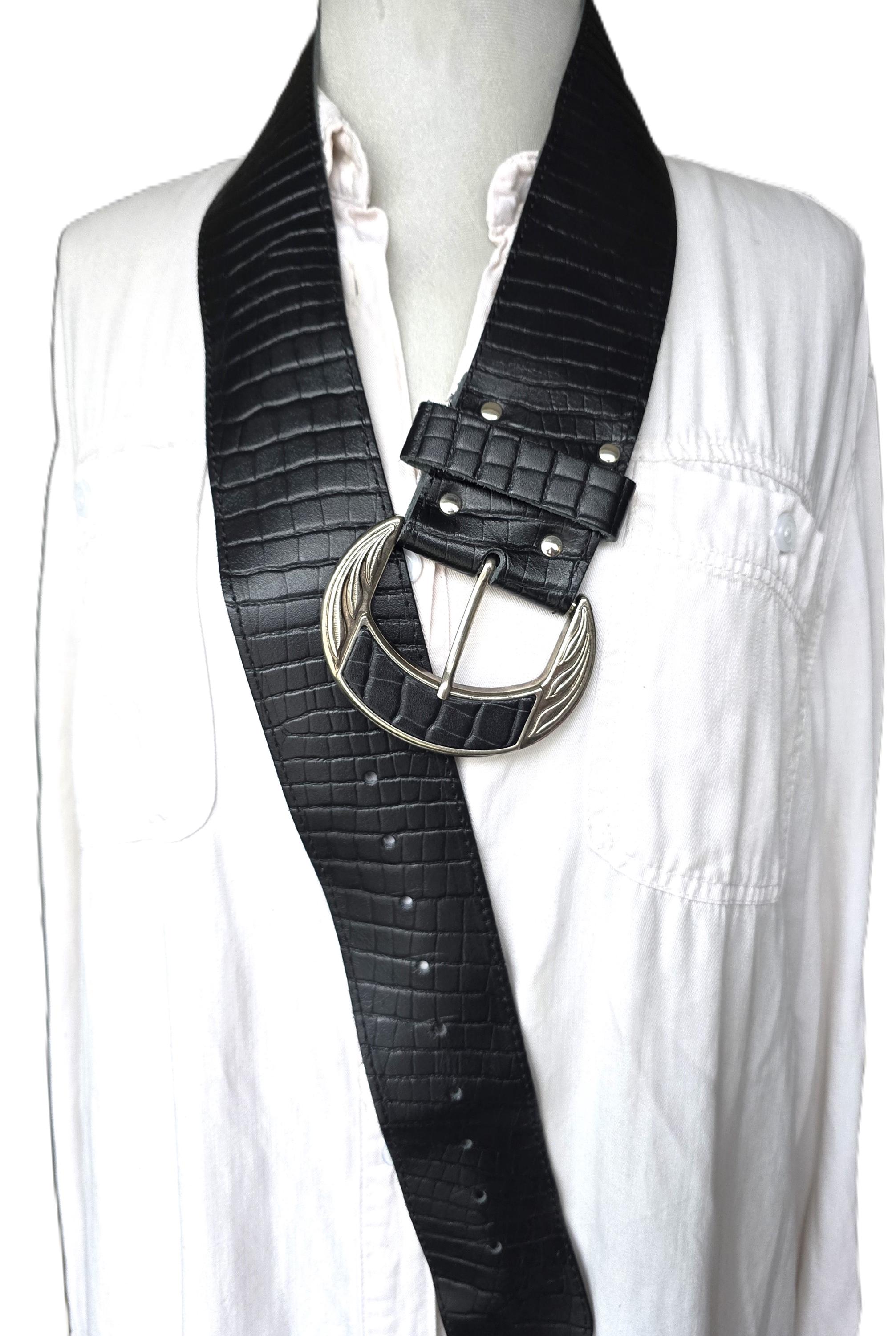Vintage Black Croco Embossed‎ Leather Belt Textured Minimalist Boho Size S Vintage Black Croco Embossed Leather Belt Textured  main image 2