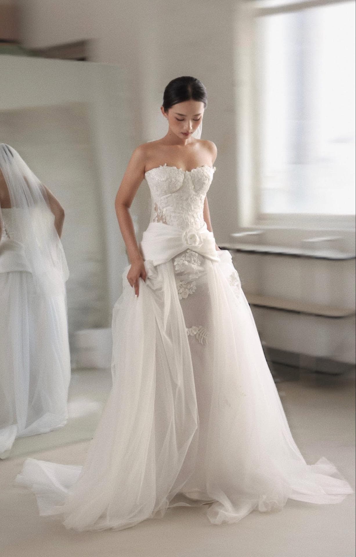 kourtney kardashian lace dress Kourtney kardashian Lace Satin Corset Short Bodycon Wedding Dress