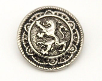 Rampant Lion crest Brooch Coat of Arms Sweater Pin - perfect for men and women