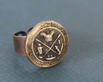 Golfer's Ring Golf King Club Coat of Arms Crown Thistle Scottish - made with metal buttons