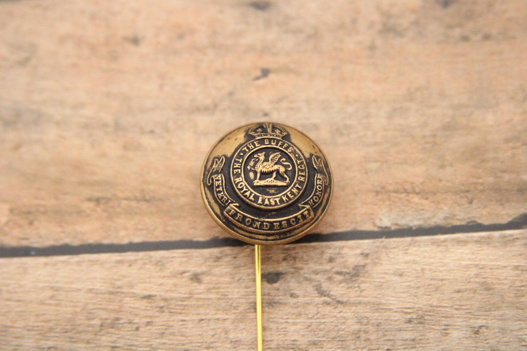 Royal East Kent Regiment Stick Pin: Vintage Military Button - Etsy