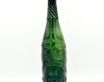 ビール瓶　アンティーク　レア物 1960年代の茶色のガラス製ビール瓶2本、高さ10.5インチと9インチ、発掘