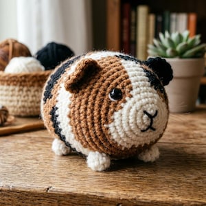 Tricolor Guinea Pig Crochet Pattern, Amigurumi Cavy Pattern, Realistic Stuffed Animal DIY, Beginner Friendly Crochet Animal