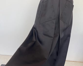 Designer skirt black satin maxi skirt Nelly de Grab I. Magnin size 10