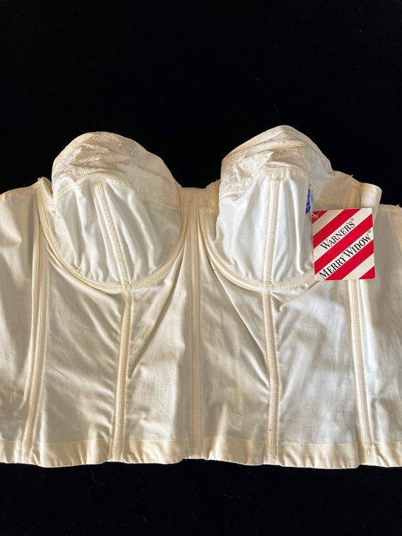 Merry Widow Warner’s corset with original tags si