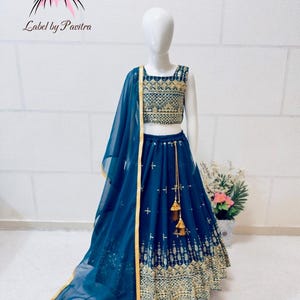 Blågrönt Lehenga Choli-set för flickor, guldbroderi, indisk festklädsel