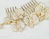 Vintage inspired crystal wedding comb. Floral crystal bridal hair comb. Wedding orchid comb. Gold bridal hair piece.