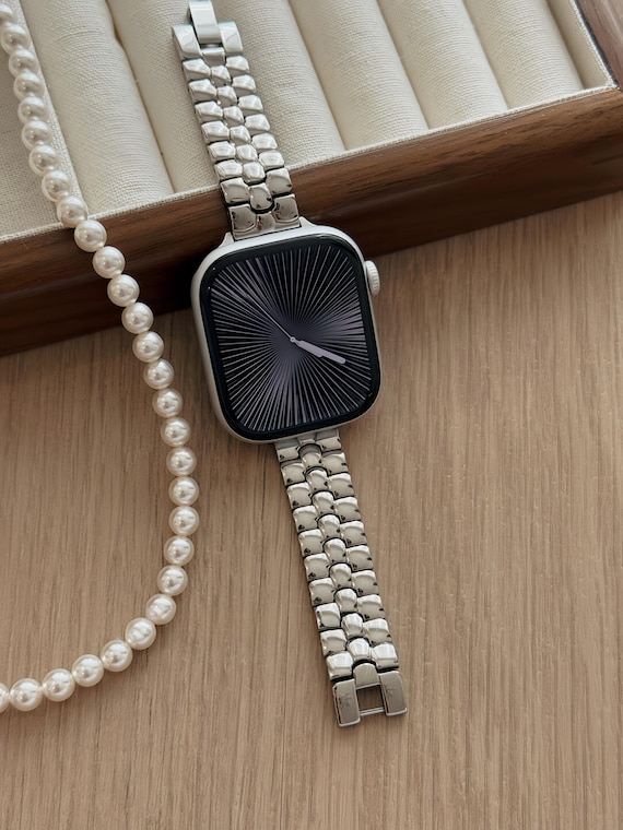 Silver Apple Watch Band Metal Strap Women iWatch Bracelet Stainless Steel Chain 38mm 40mm 41mm 42mm 44mm 45mm 49mm Series 10 9 8 7 SE Ultra