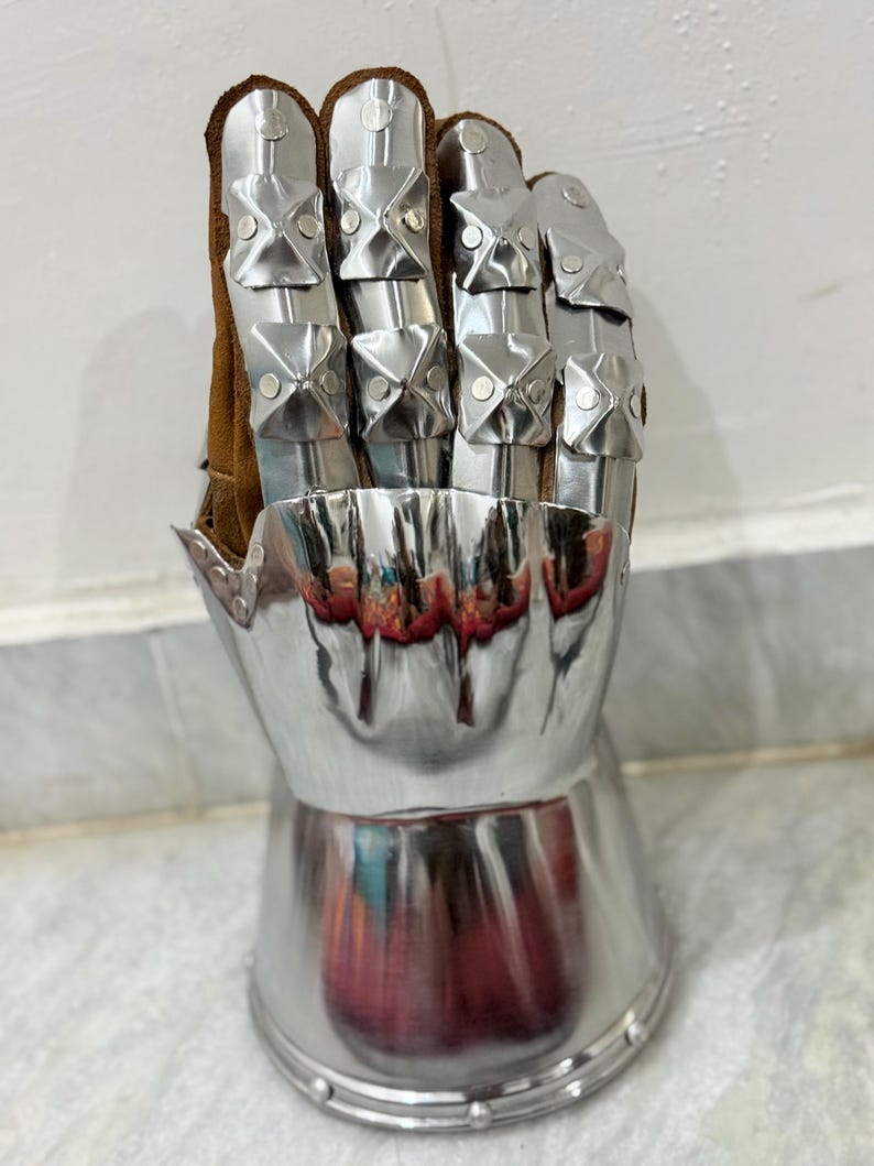 Medieval Hourglass Gauntlets 16 Gauge Steel with Brass Accents & Leather Gloves | SCA LARP Armor image 2