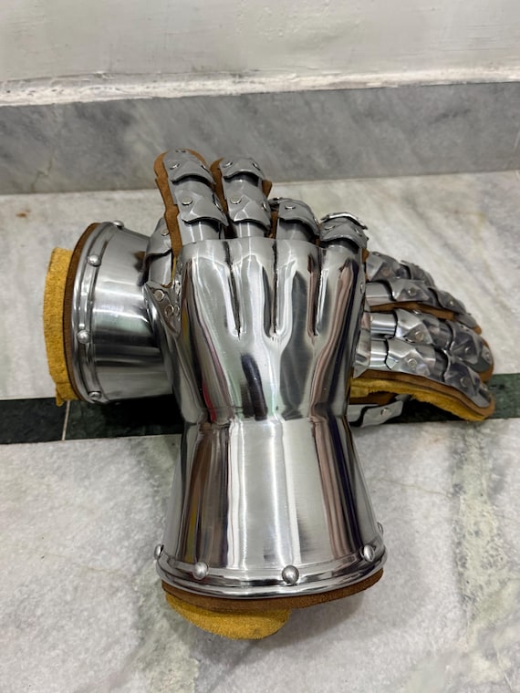 Medieval Hourglass Gauntlets 16 Gauge Steel with Brass Accents & Leather Gloves | SCA LARP Armor