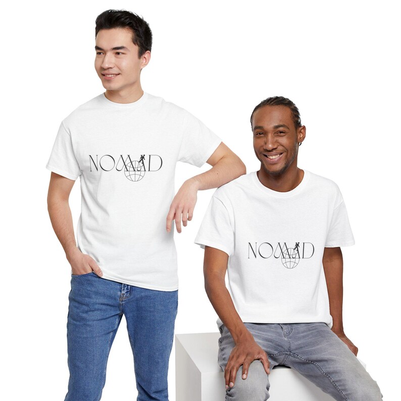 Nomad Graphic Tee: Unisex äventyrströja i kraftig bomull bild 9