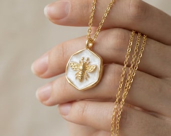 Collar con colgante de abeja pequeña de esmalte en oro de 14 quilates / Collar de abeja melífera / Collar de abeja dorada / Collar de animal / Regalo para el Día de la Madre / Regalo para ella