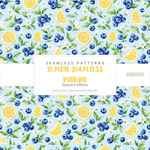 Könnte beinhalten: Ein nahtloses digitales Muster mit Aquarellillustrationen von gelben Zitronenscheiben, dunkelblauen Blaubeertrauben und kleinen weißen Blüten auf hellblauem Grund. Der zentrale Text lautet SEAMLESS PATTERNS LEMON SEAMLESS PATTERN Summer Edition PNG & SVG 2000X2000PX 300 DPI VORYNTH.