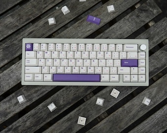 Juego de teclas PBT de alta gama en color rosa púrpura / 146 teclas, perfil Cherry, sublimación de tinta / Para teclados MX 60-100 / Teclas opacas (sin brillo).