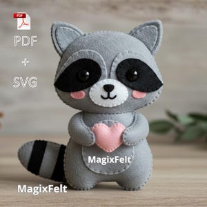 This PDF pattern shows how to make a Raccoon ornament.