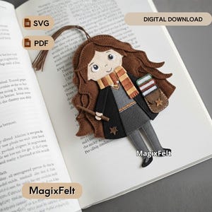 May include: A felt bookmark shaped like a girl with long brown hair, wearing a black robe, grey skirt, and striped scarf. She holds a brown wand and a brown satchel with three books. The text reads SVG, PDF, DIGITAL DOWNLOAD, and MagixFelt.