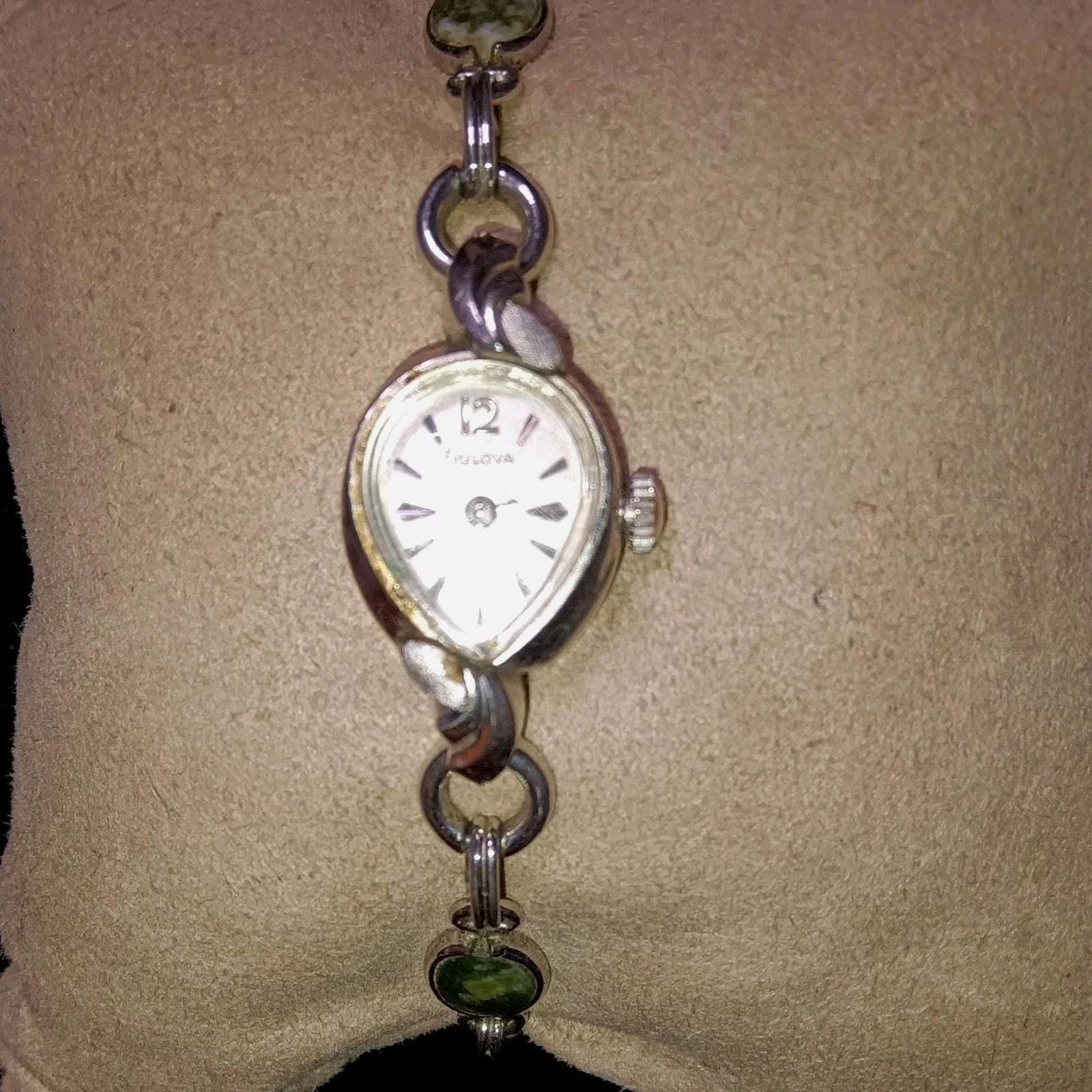 Vintage Bulova M9 10K RGP Bezel Ladies Watch Silver Tone Manual Wind Swiss Made Vintage Ladies Bulova Watch 10K RGP Bezel Watch With  main image 4