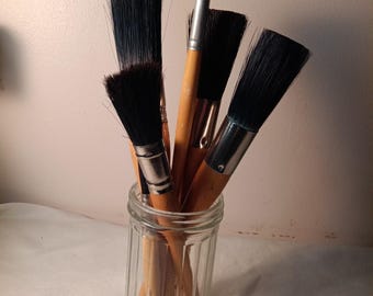 Six Utility Sash Round And Oval Paint Brushes For Painting Or Decorating  Studio