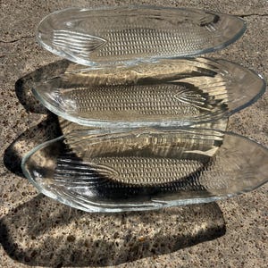 3er Set Vintage Maiskolben-Glasteller - Klarglas-Maisschalen, Retro-Sommer-Grillservice, Mid-Century-Maisschalen