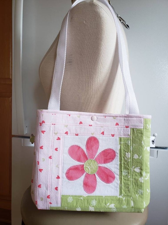 トートバッグ [ARCHIVEPKE] Daisy tote bag : Moon blue, Cream 코오롱몰 | 안목을 넓히는 새로운 시선