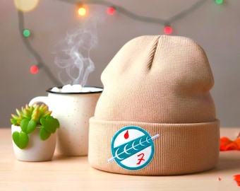 Logotipo bordado moderno, emblema com símbolo exclusivo, patch termocolante/costurável para jaquetas, bolsas e vestuário.