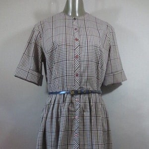SALE***Vintage 1960's Dress, Plaid Shirtwaist Dress, Full Button Front, Roll-up Sleeves, Loose Pleat Skirt, Very Good Condition