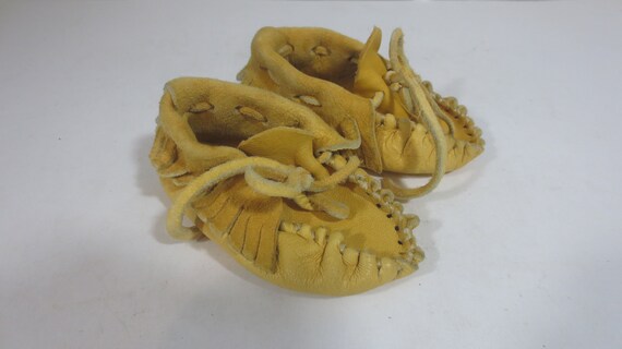 Handmade Baby Moccasins, Soft Deer hide Moccasins… - image 2