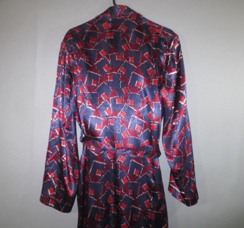 Good Condition Men/'s Smoking JacketRobe Vintage 1940/'s Men/'s Satin Robe Seattle Self Belt Tie with Fringe,Lap Front Frederick /& Nelson