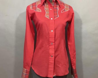 Vintage Women’s Western Shirt, H bar C RANCHWEAR, Made in USA, Permanant Press, Pearl Buttons, Shirt Tail, Good Condition, Size 32