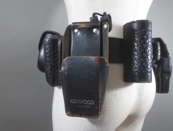 Police Duty Belt w Accessories, Smith Wesson Belt… - image 4