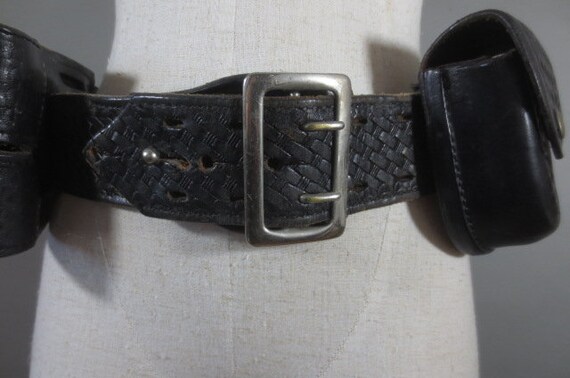 Police Duty Belt w Accessories, Smith Wesson Belt… - image 1