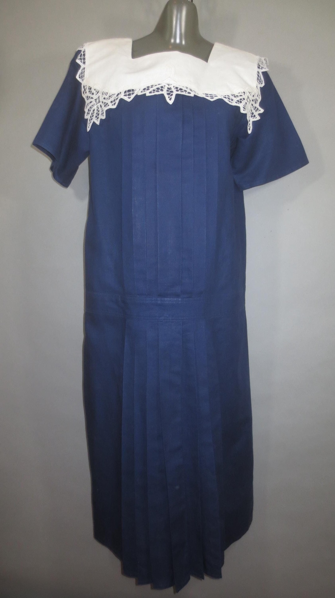 Vintage 1980's Drop Waist Shift Dress, Shoulder Pads, Dark