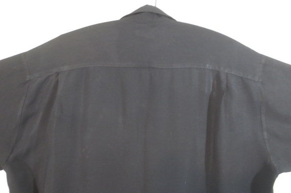 Vintage 1960's CKC Classics KENNINGTON Shirt, Rayon, Black With White Embroidery Crown and Shield W Dragon, Loop Collar, Good Condition, L - Etsy Israel Vintage 1960's CKC Classics KENNINGTON Shirt, Rayon, Black With White Embroidery Crown and Shield W Dragon, Loop Collar, Good Condition, L - Etsy Israel