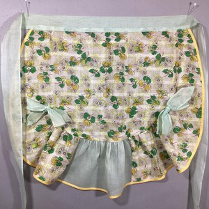 Vintage 1940's Half Apron, Cute Design w Bows, Hostess Apron, Light Green and Yellow Trim, Daisy's, Organdy, Good Condition image 1