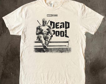Vintage Deadpool Movie Shirt, Retro Ryan Reynolds Tee, Classic Marvel Studios T-Shirt, Wade Wilson Graphic T-Shirt, Superhero Fan Gift