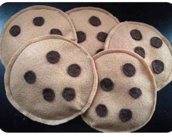 Set of 5 Chocolate Chip Cookie Bean Bags, Toss Across, Corn Hole, Children's Birthday Party Games