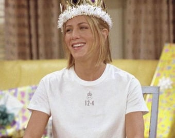 Personalized Friends Birthday T-Shirt: Custom Date, Y2K Style, Rachel Green Crown 12-4