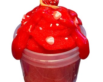 Slimey strawberry snail icee float Strawberry Scented, 5oz