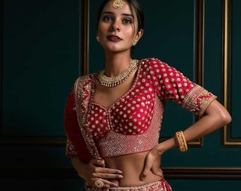 Lehenga choli nupcial de seda de Rangún, con lentejuelas y bordado de cordón.