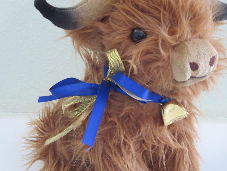 Highland Cow with bell, Scottish coo plush, stuffed animal soft toy Blue/Gold