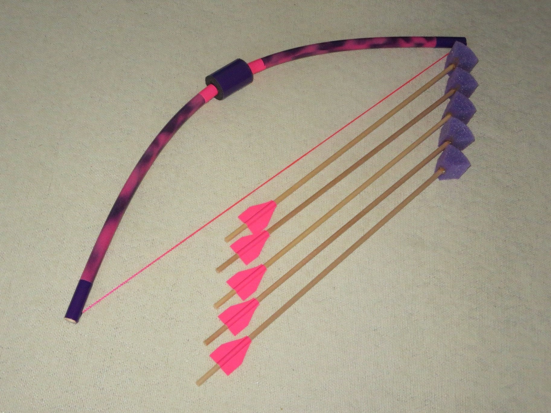 Pink bow n arrow sale
