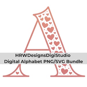 Op de afbeelding: Een decoratieve letter "A" in een zachte koraalkleur, gevuld met harten van verschillende groottes. Het ontwerp maakt deel uit van een digitale alfabetbundel, zoals aangegeven door de tekst onderaan de afbeelding.