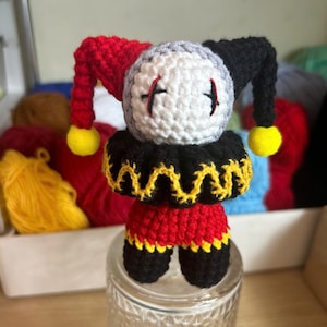 Custom Pierrot Crochet Keychain, Handmade Amigurumi Doll, Cute Harlequin Charm, Custom Clown Amigurumi, Kawaii Bag Accessory, Gift for Her