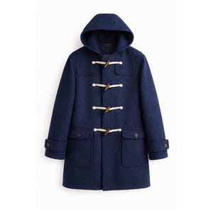 Puede incluir: Un juego de tres tazas de cerámica con un acabado mate moteado. Cada taza presenta un color diferente: azul claro, crema y gris. Las tazas tienen un diseño simple y moderno, ideal para café o té.