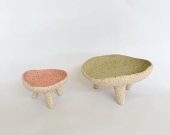 Set of 2 Ceramic Ring Dishes on Legs | Stone-Inspired Jewelry Holders | Handmade Trinket Trays